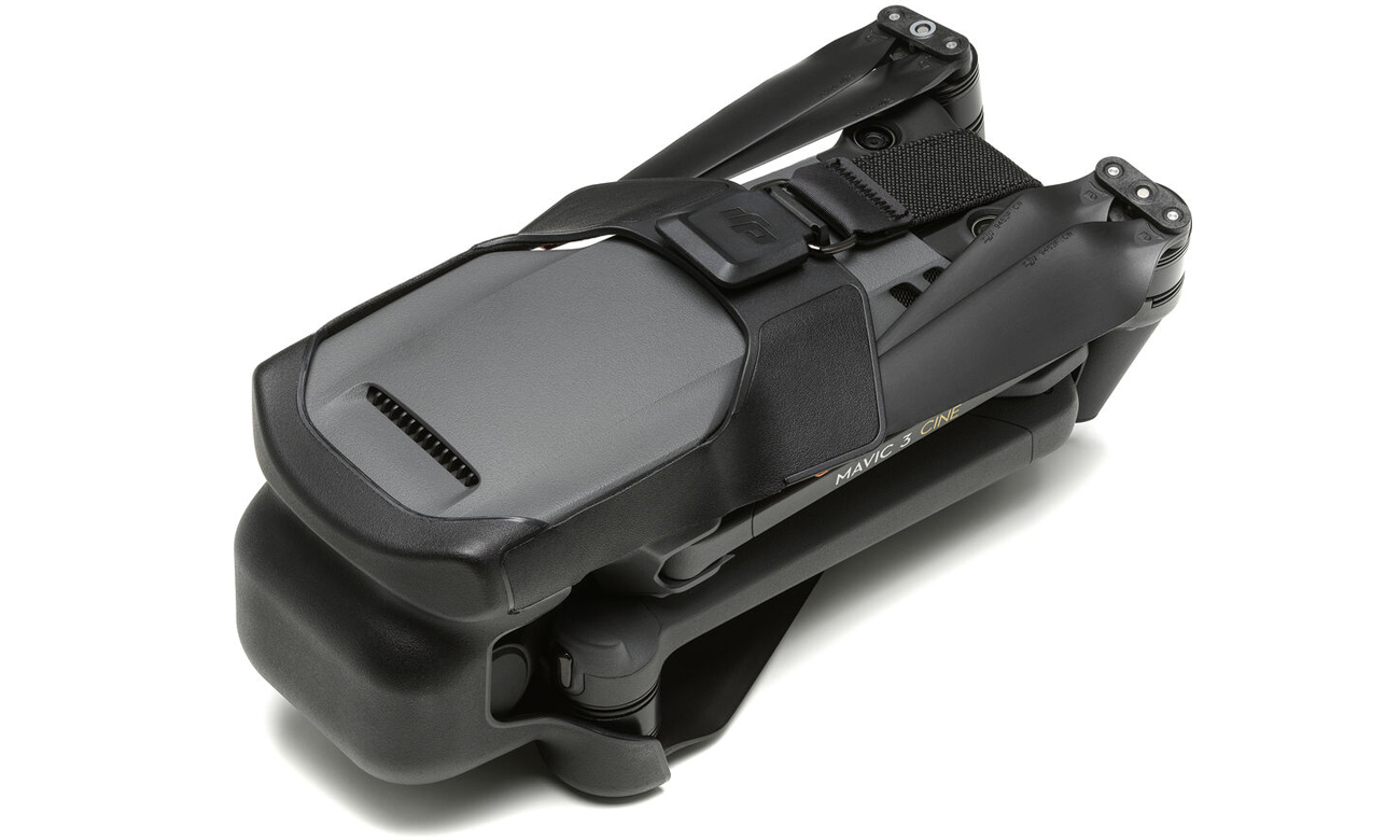 Osłona transportowa DJI Storage Cover do drona Mavic 3 - Widok od przodu pod kątem na dronie