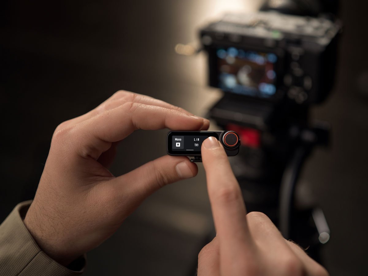 System mikrofonowy DJI Mic 3 - Grafika lifestyle