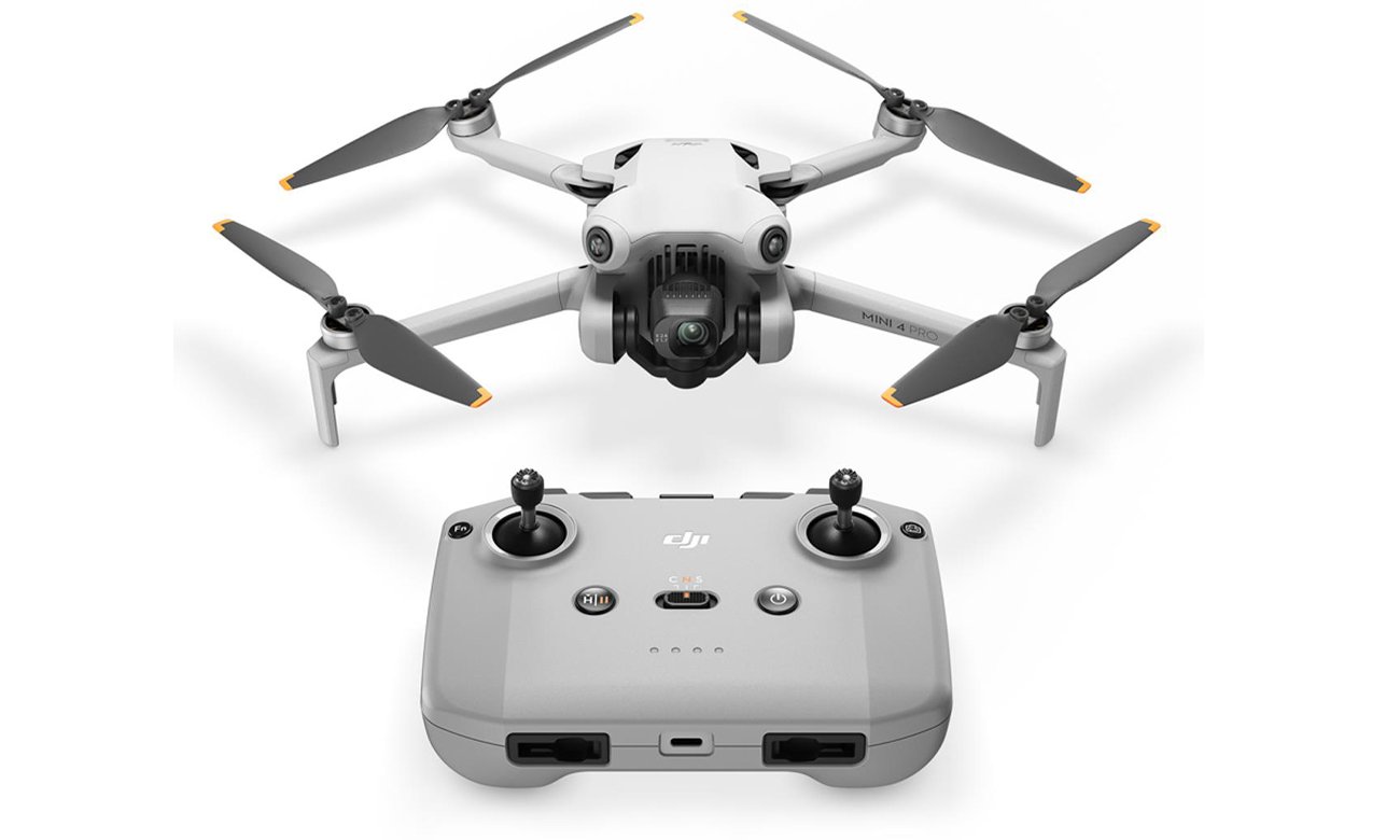 Dron DJI Mini 4 Pro - Widok od przodu wraz z kontrolerem RC-N2