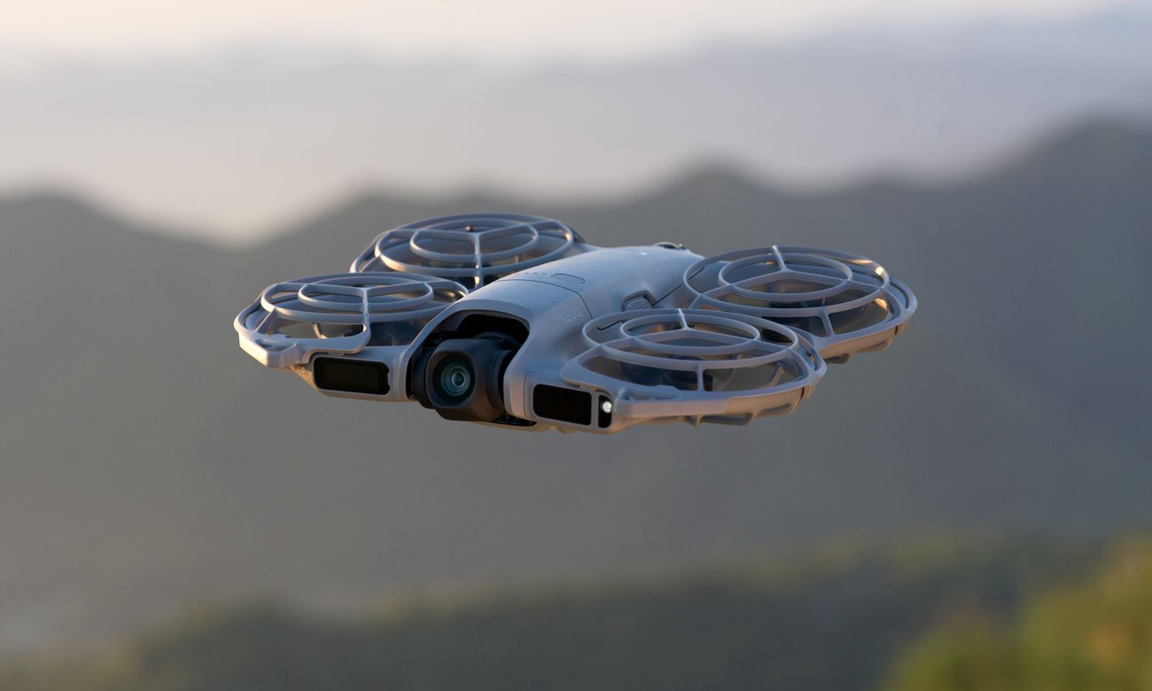 Dron DJI Neo 2  - Grafika lifestyle