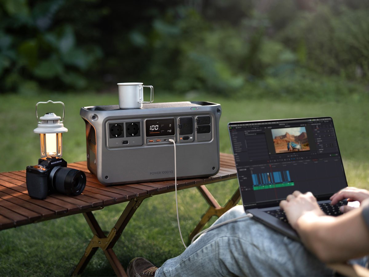 Stacja zasilania DJI Power 1000 V2 - Grafika lifestyle