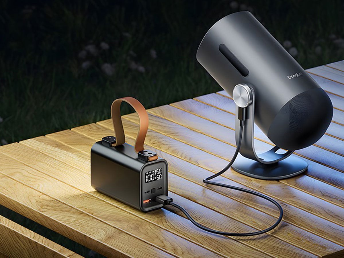 Projektor Dangbei Freedo + powerbank