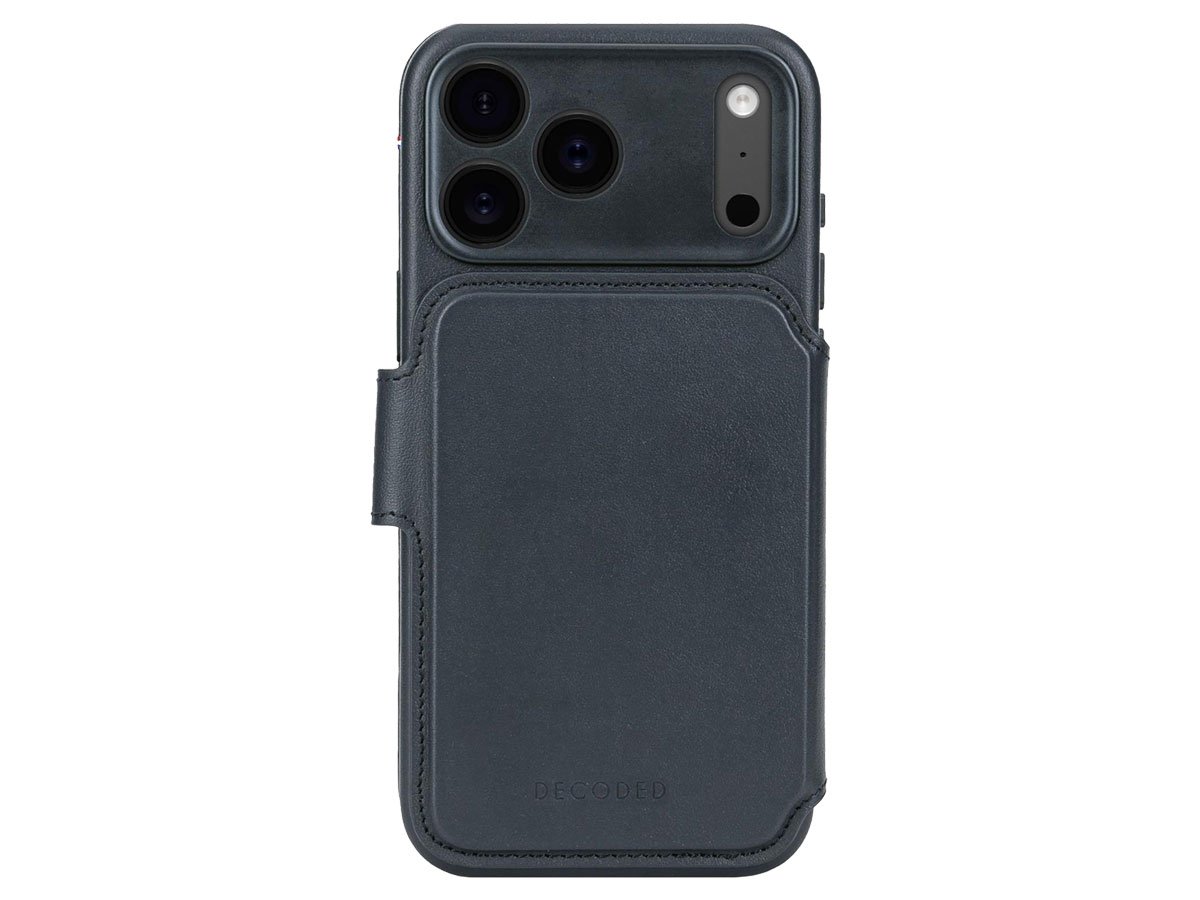 Decoded Leather Detachable Wallet Navy Shadow do iPhone 17 Pro