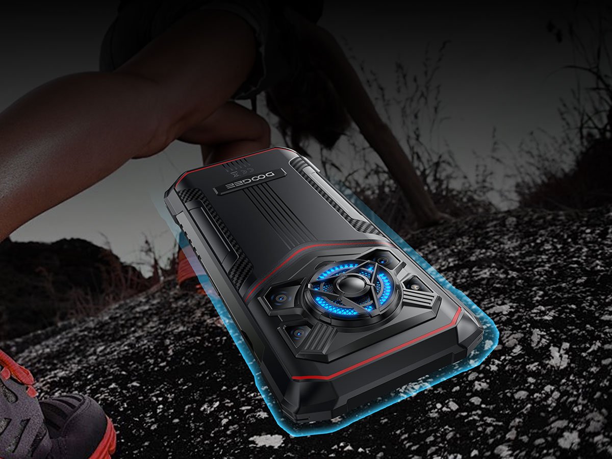 Smartfon Doogee Blade 20 Play 5G Srebrny upadek na kamienie