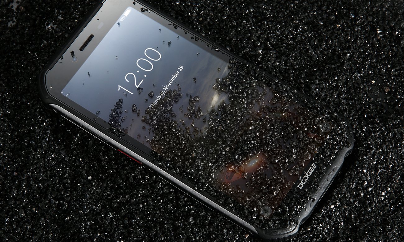 Doogee S40 wytrzymały