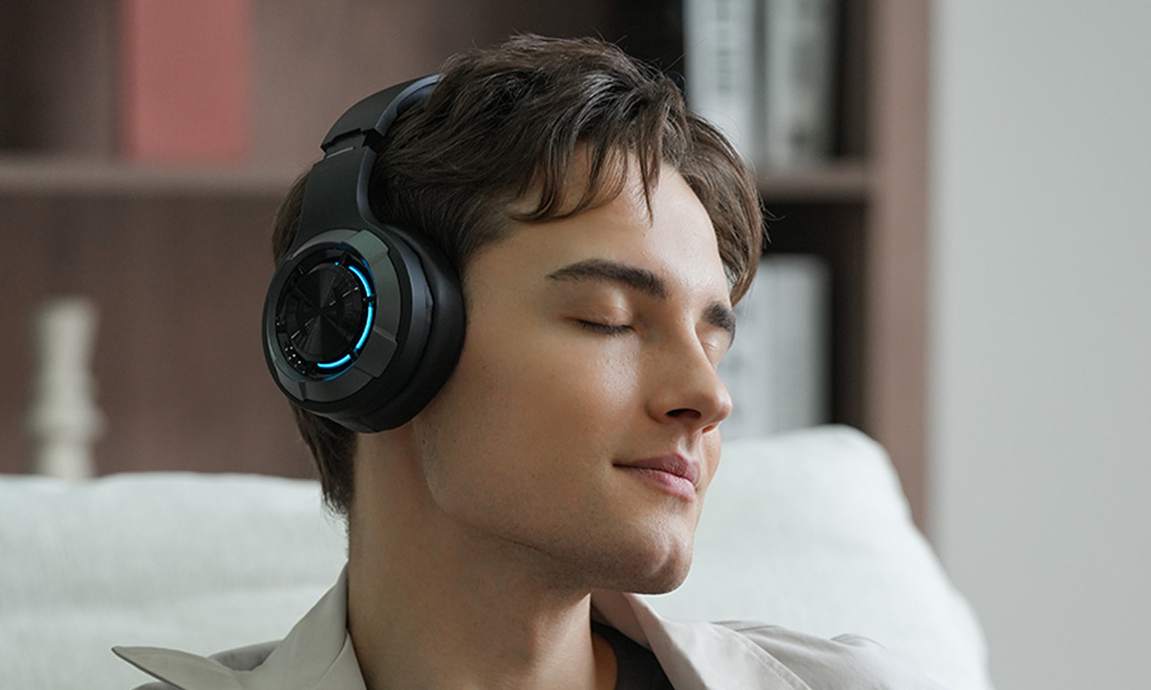 Słuchawki gamingowe Edifier G30S Czarne - Grafika lifestyle