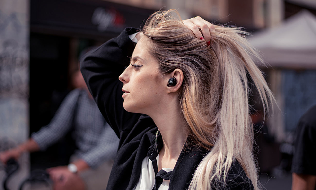 Słuchawki bezprzewodowe Edifier TWS1 Niebieskie - Nawet do 32 godzin pracy