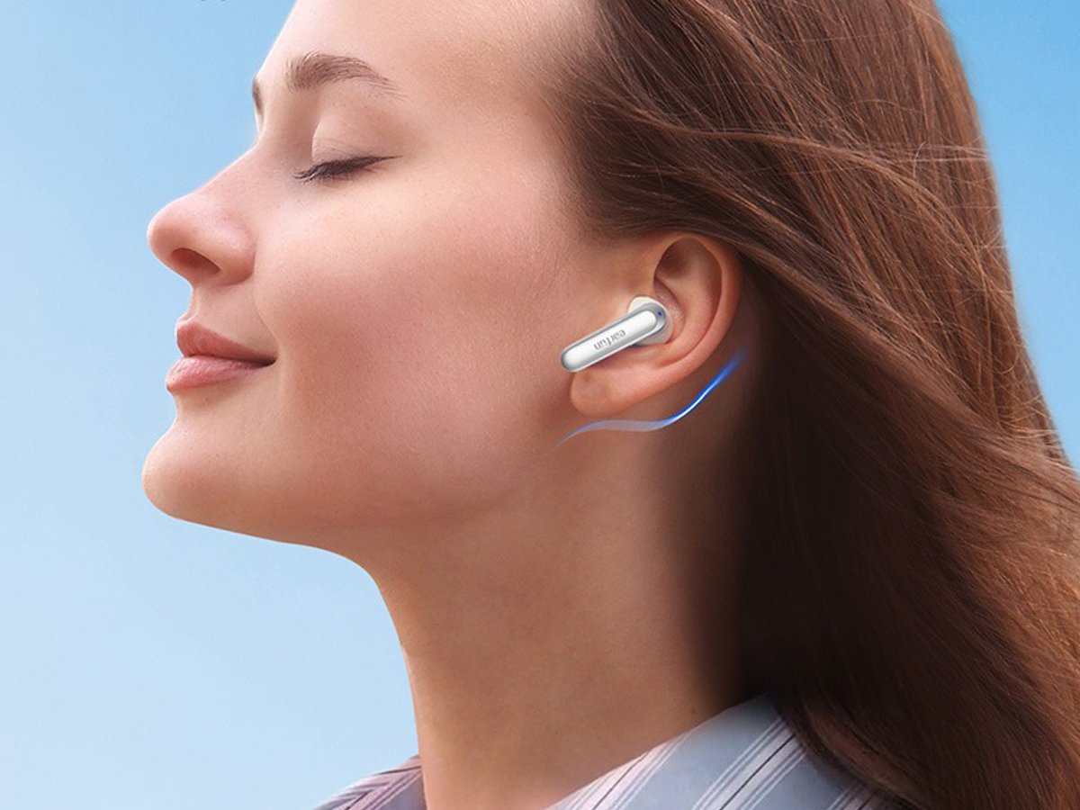 Słuchawki bezprzewodowe EarFun Air2 Białe - Grafika lifestyle