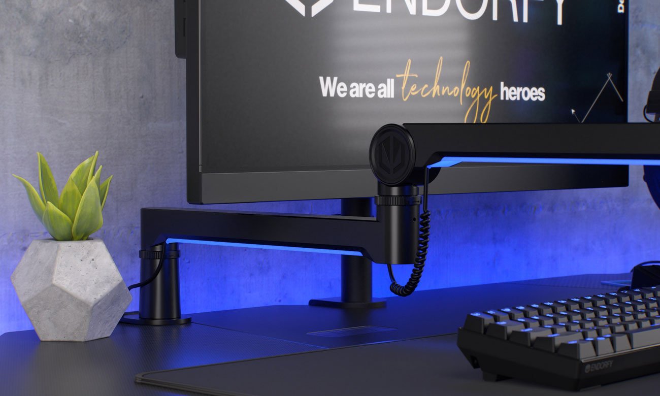 Ramię do mikrofonu ENDORFY Broadcast Low Profile RGB Boom Arm - Grafika lifestyle