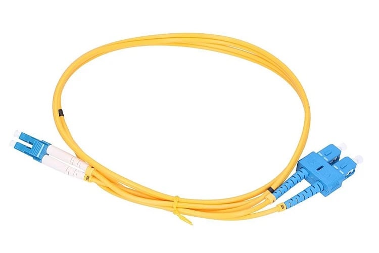 Extralink LC/UPC-SC/UPC | Patchcord | Jednomodowy, Duplex, G652D, 3mm, 10m