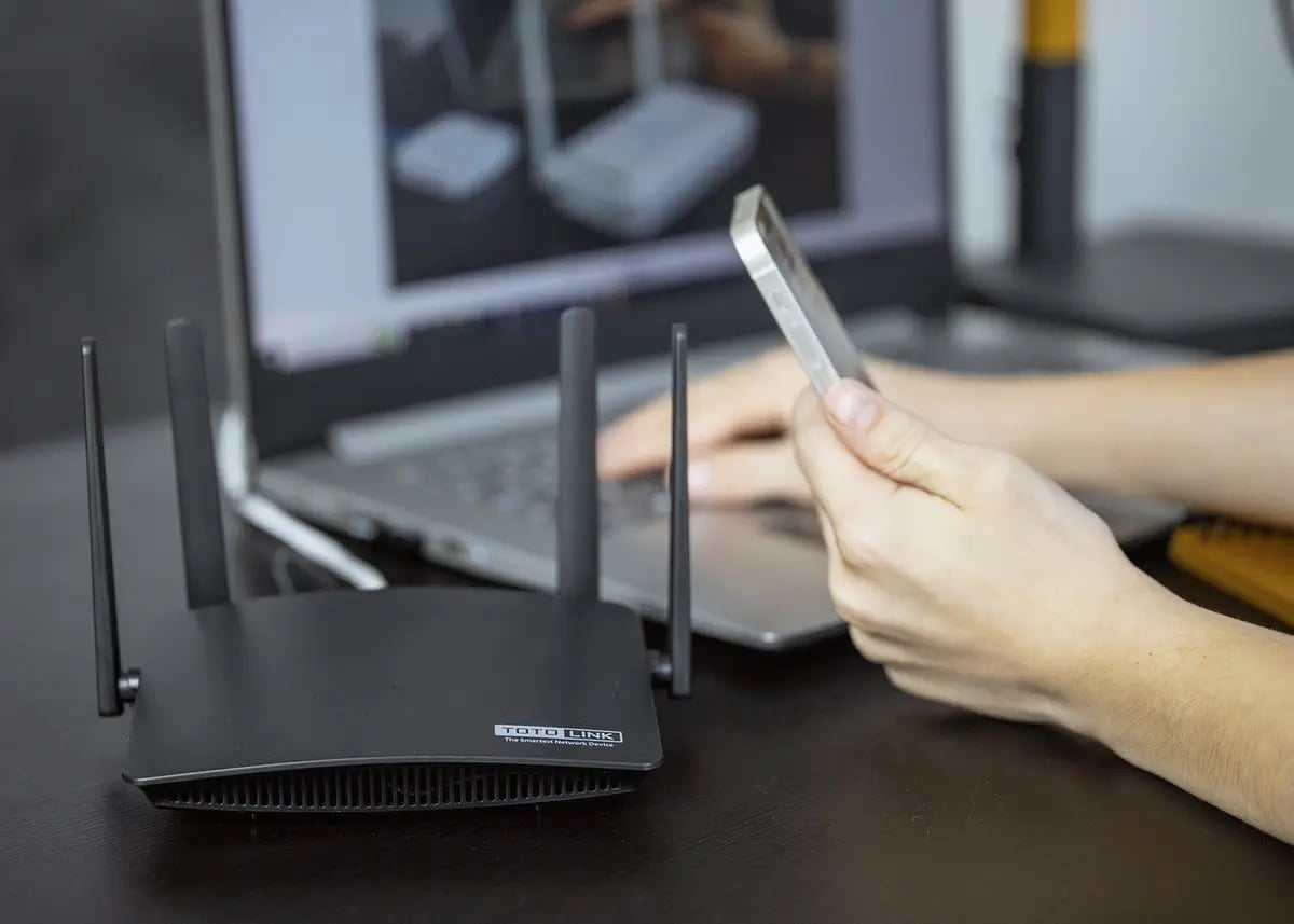 Totolink LR350 | Router WiFi | 2,4GHz, 4G LTE, 3x RJ45 100Mb/s, 1x SIM