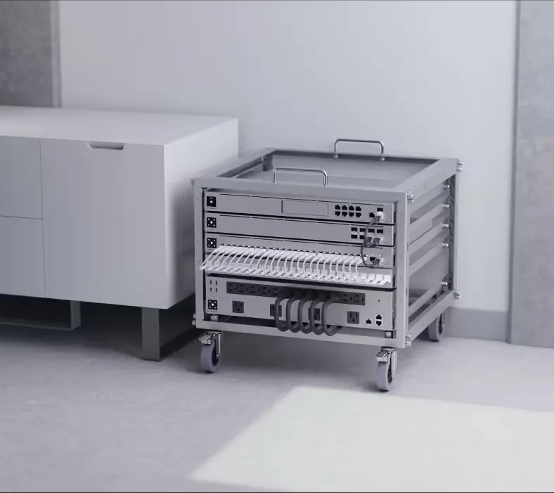 Ubiquiti U-Rack-6U-TL | Mobilny stojak rack | 6U, z patch panelem 24 porty