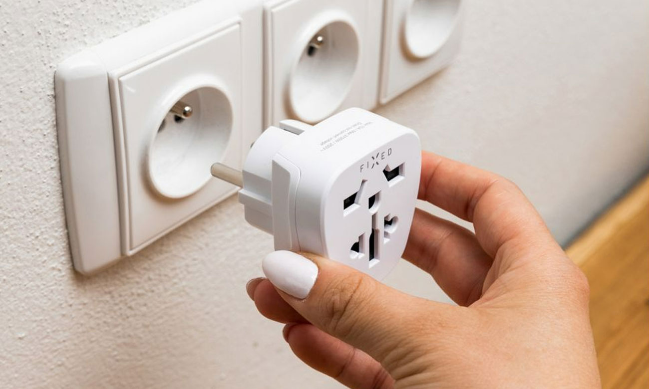 FIXED EU Adapter 2 Uniwersalny Adapter Sieciowy