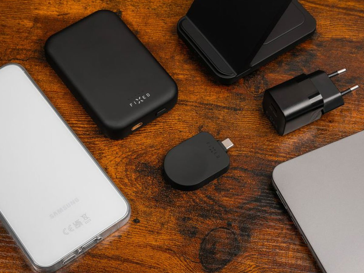 FIXED USB-C Adapter do Galaxy Watch do FIXED Powerstation Uni