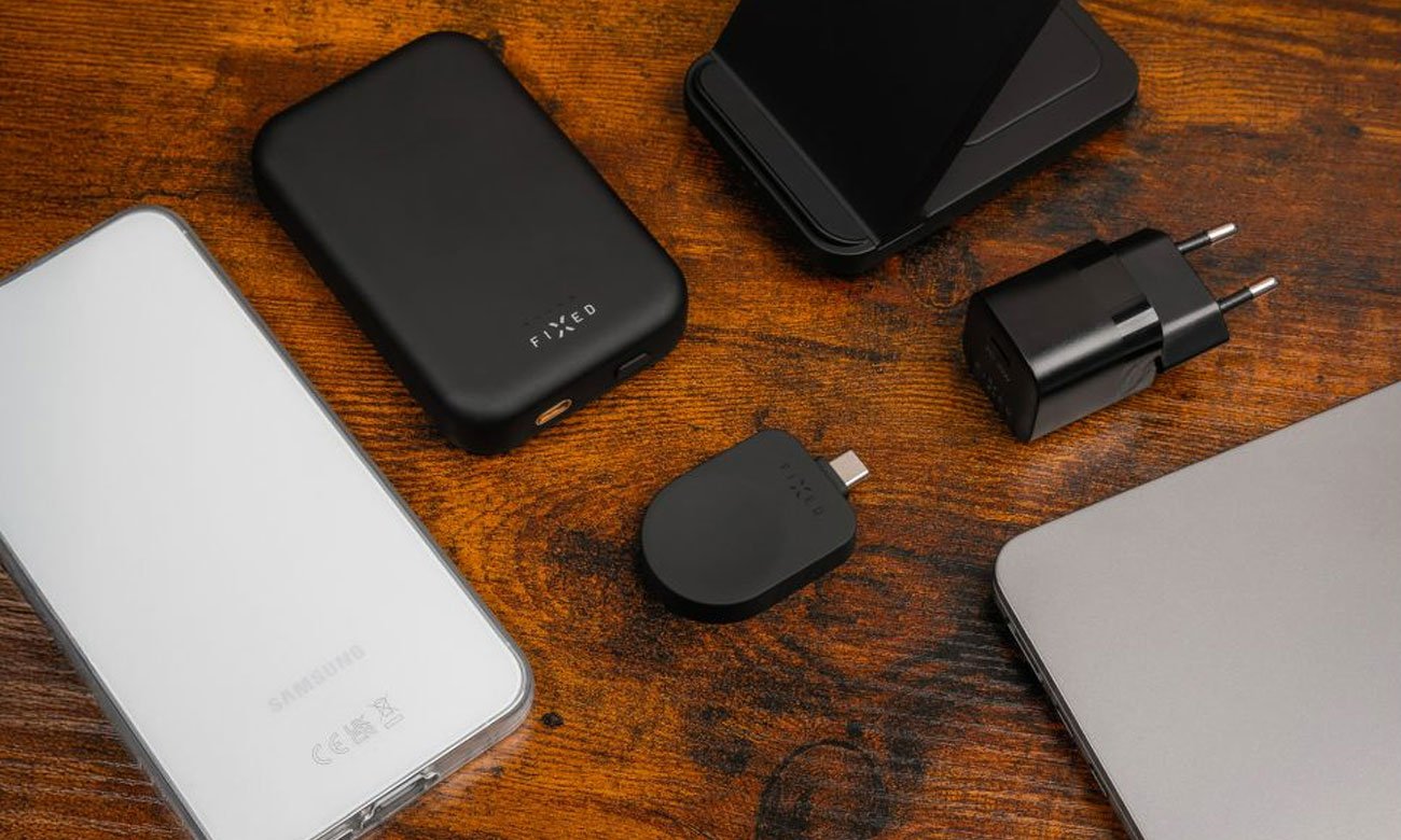 FIXED USB-C Adapter do Galaxy Watch do FIXED Powerstation Uni