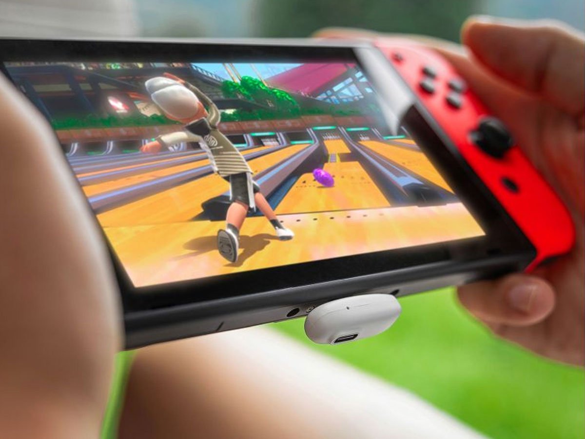 Słuchawki bezprzewodowe FIXED Game Pods Białe - Grafika lifestyle