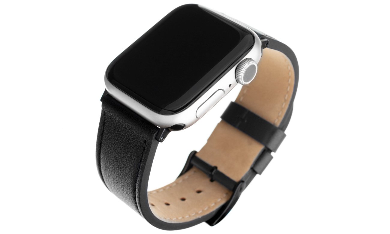 Lederarmband FIXED Leather Strap für Apple Watch Schwarz in Gebrauch