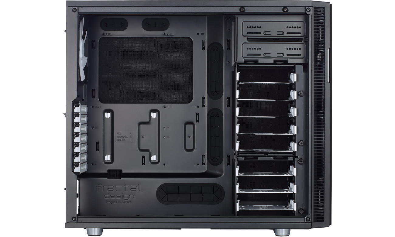 Fractal Design Define R5 Titanium widok wnętrza