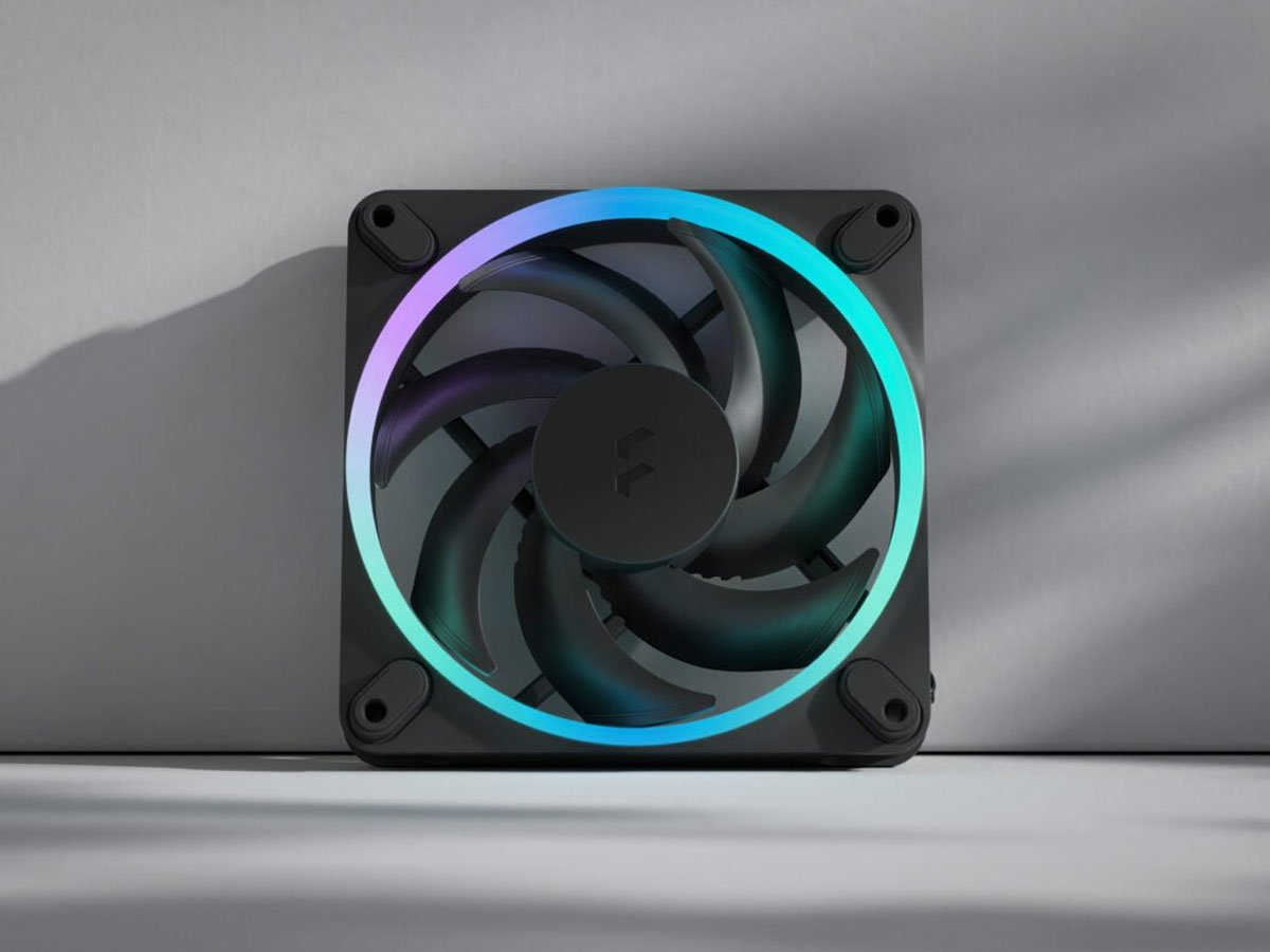 Fractal Design Momentum RGB podświetlenie