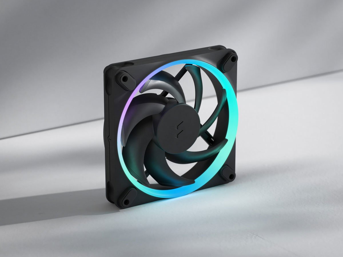 Fractal Design Momentum RGB wygląd