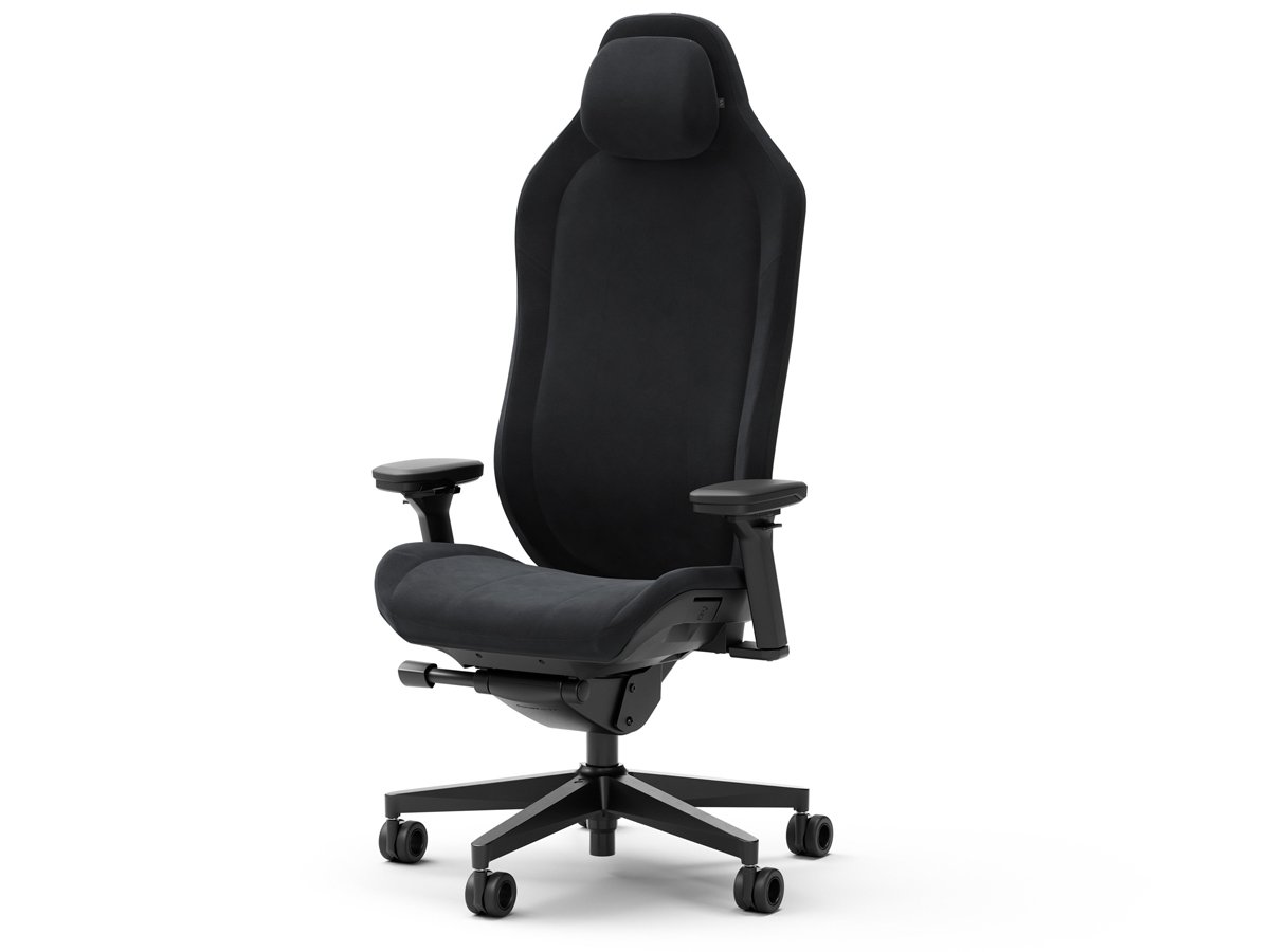 Fotel gamingowy Fractal Design Refine Alcantara Dark - Widok od przodu pod kątem