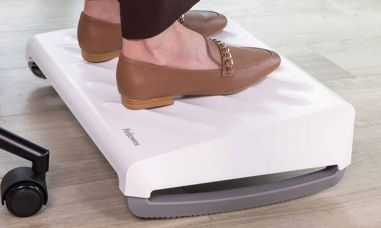 Podnóżek Fellowes Breyta Biały - Grafika lifestyle