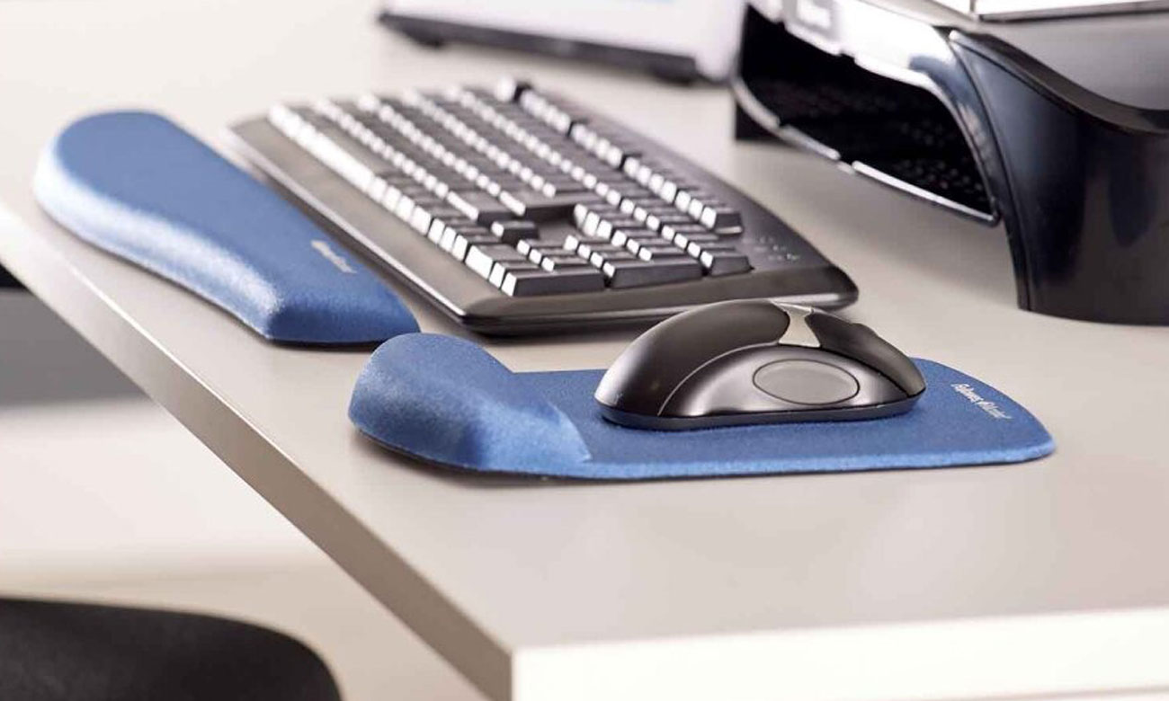 Fellowes PlushTouch