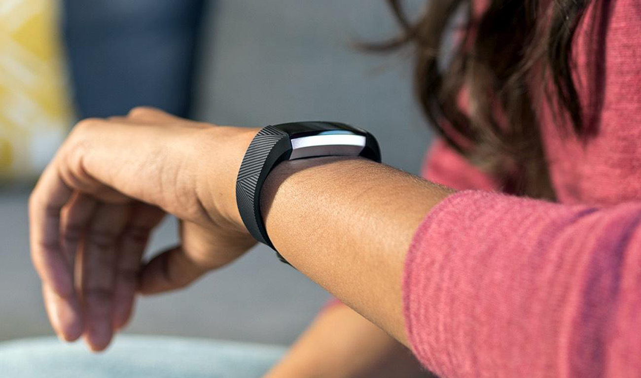 Fitbit Alta HR