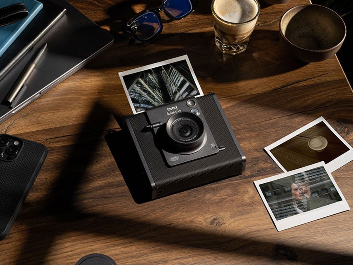 Fujifilm Instax Wide Evo