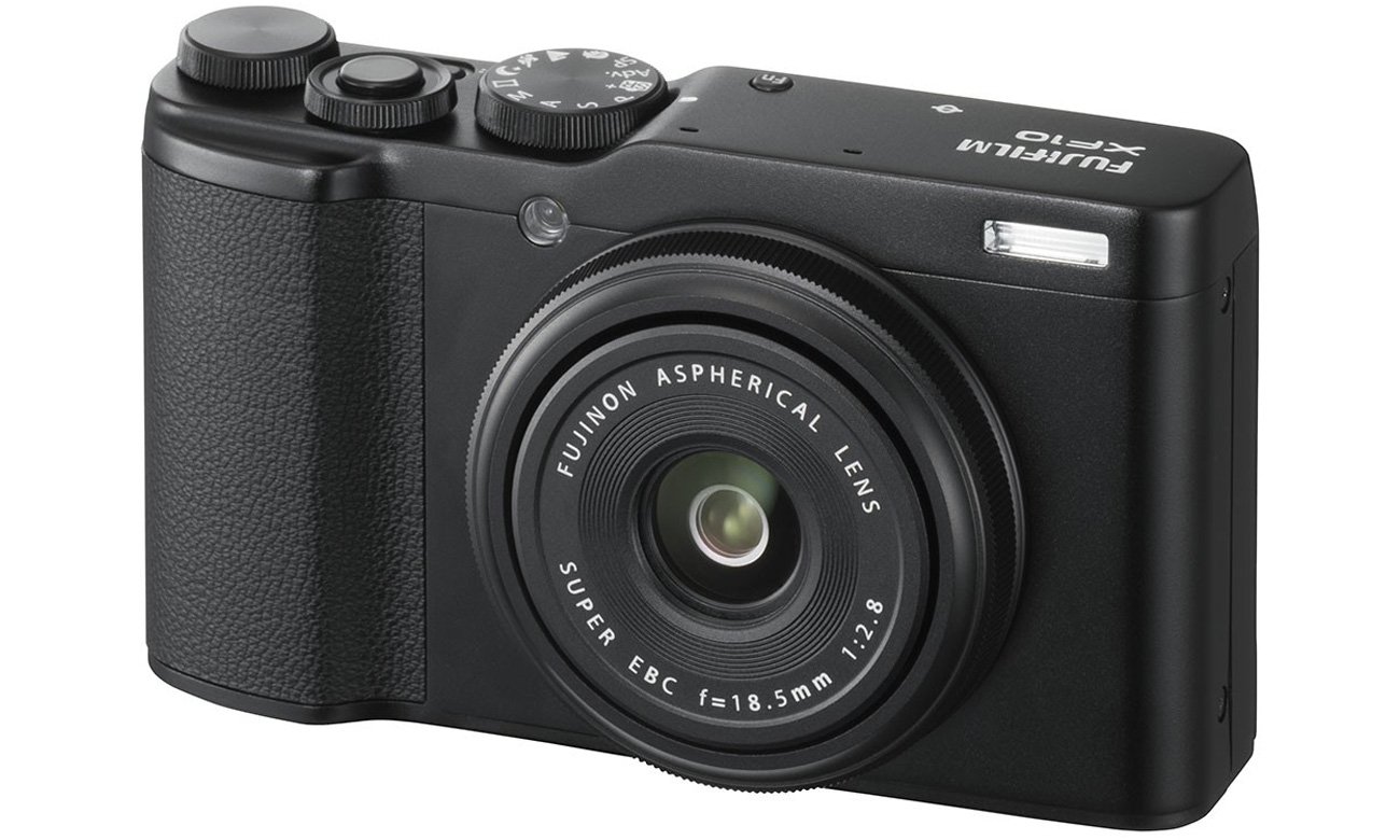 Fujifilm XF10 Widok ukośny