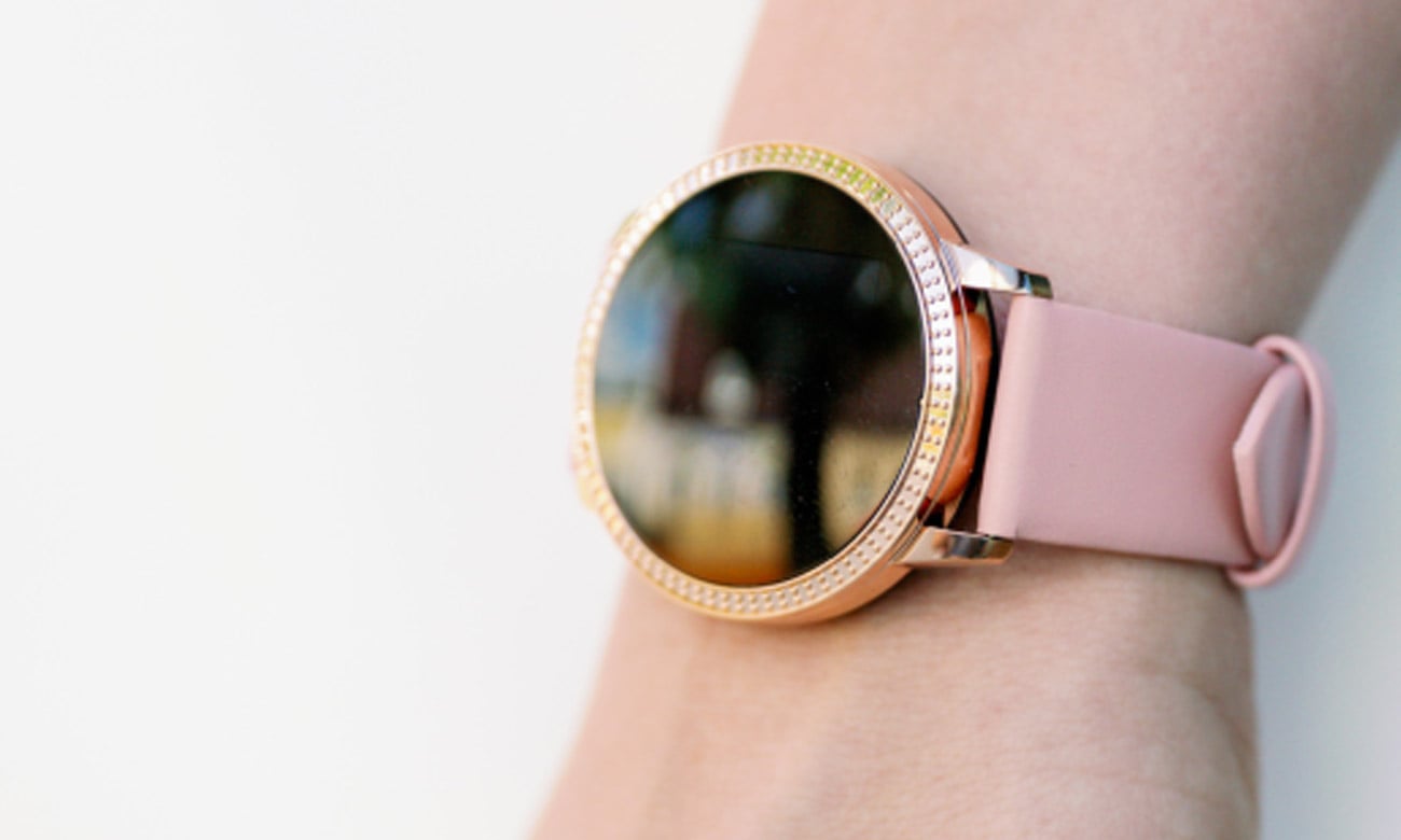 Wbudowane czujniki pulsu, ciśnienia i natlenienia krwi