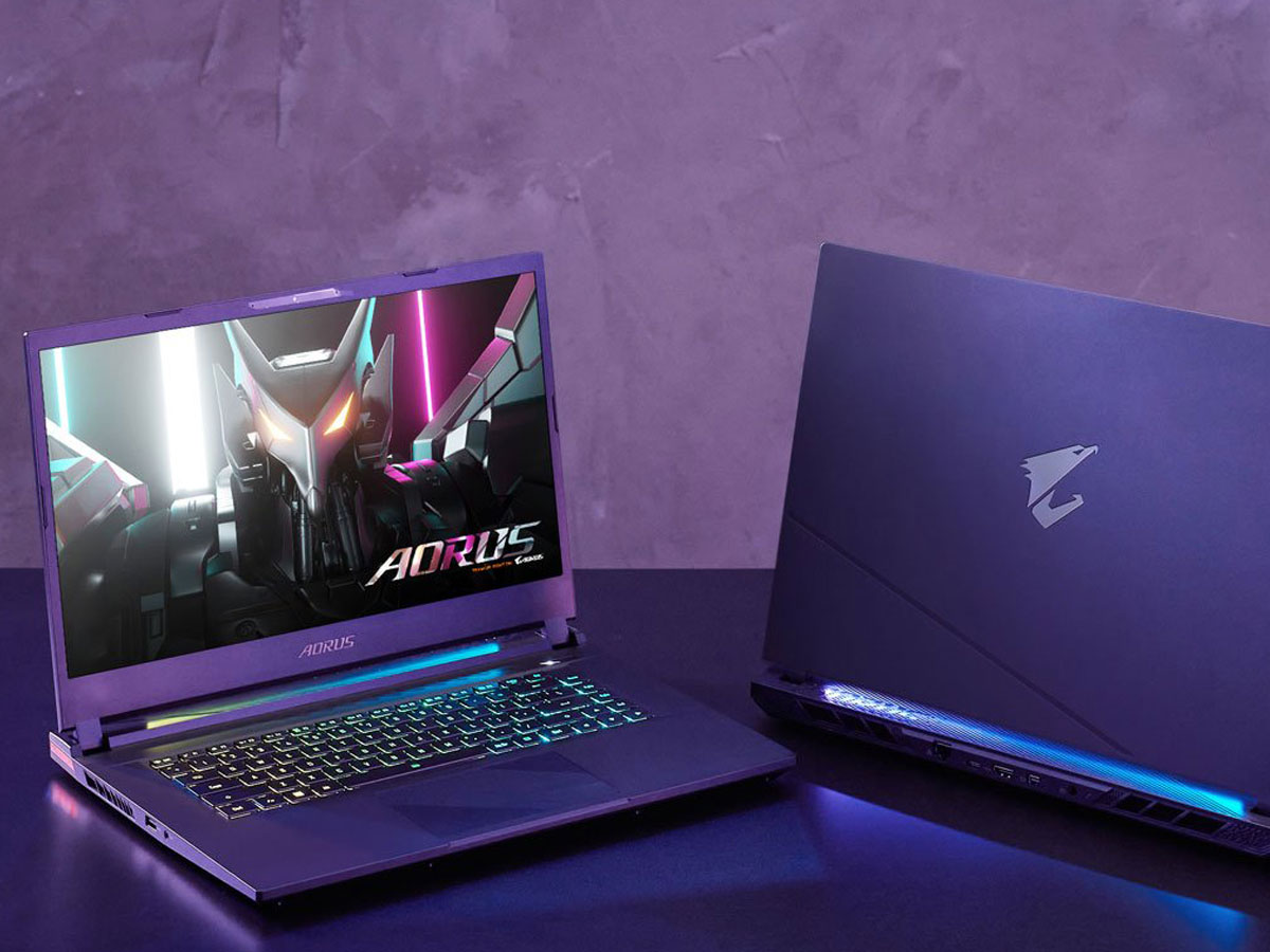 Gigabyte AORUS 17 BKF wygląd laptopa