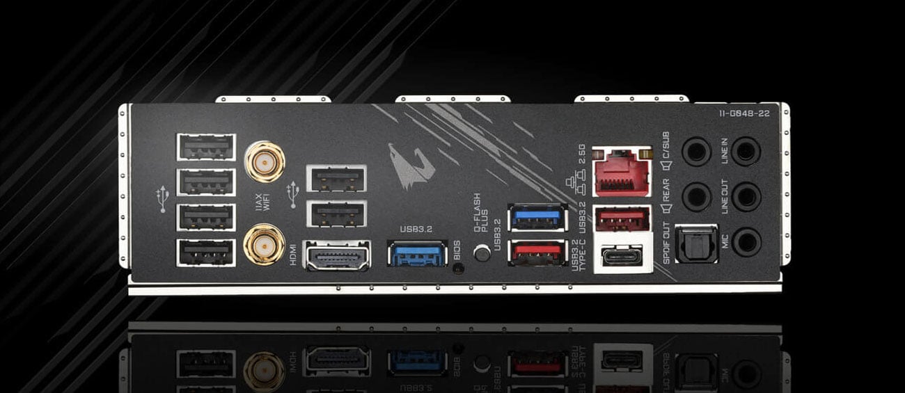 Gigabyte B550 AORUS PRO AX - Złącza