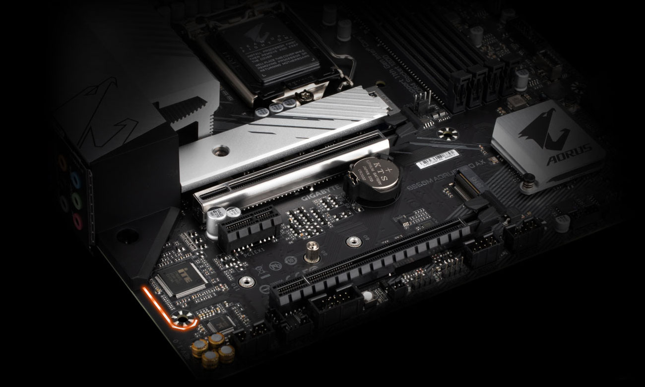 Gigabyte B560M AORUS PRO AX