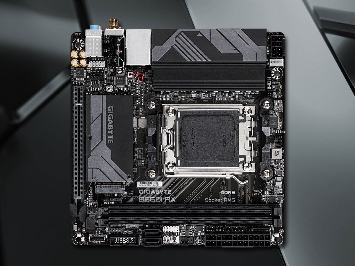 Gigabyte B650I AX