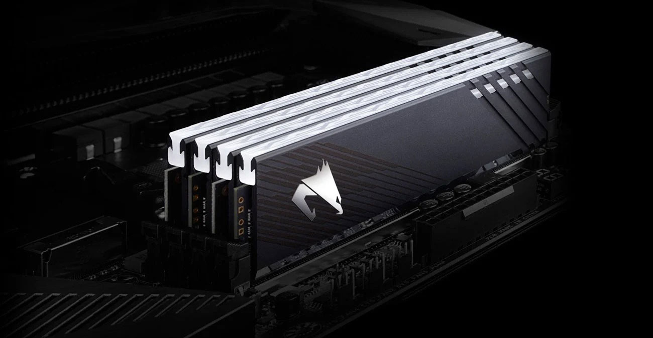 Gigabyte AORUS RGB Black 16GB