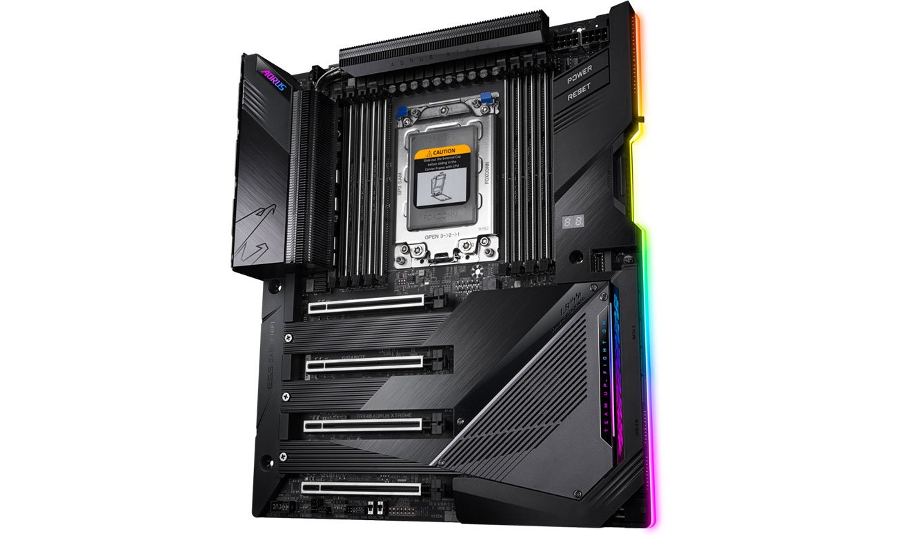 Gigabyte TRX40 AORUS XTREME Złącza