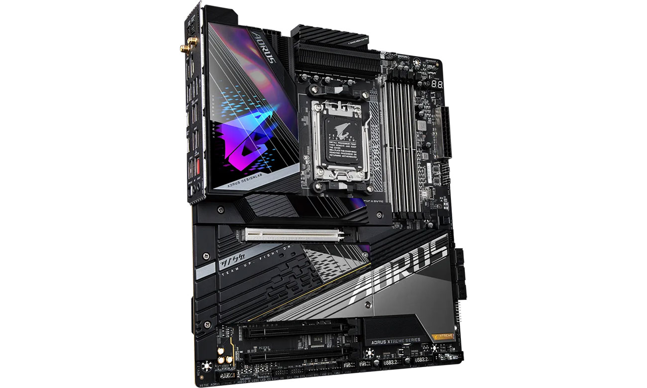 Gigabyte X670E AORUS XTREME Mobo