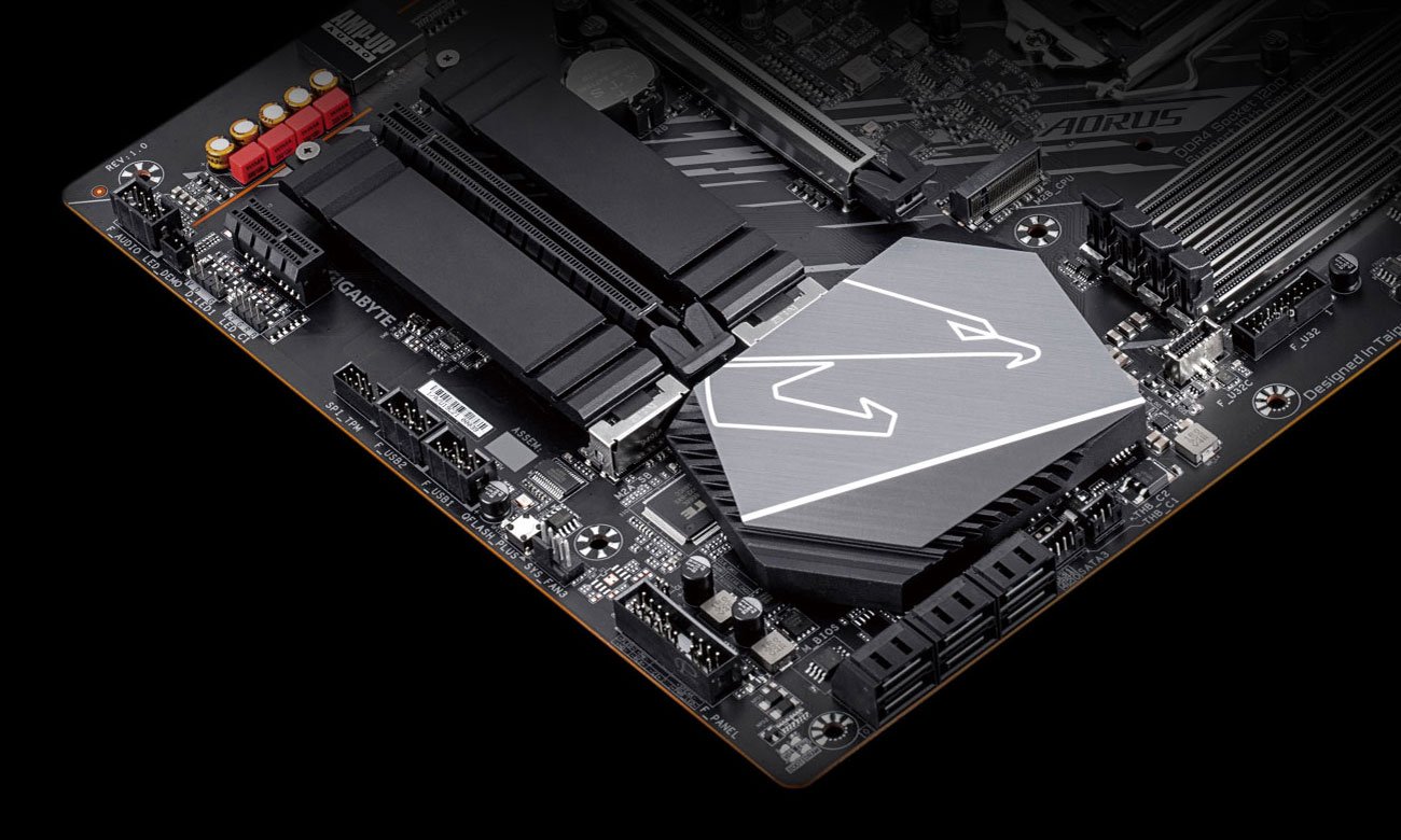 Gigabyte Z490 AORUS ELITE AC - Złącza M.2