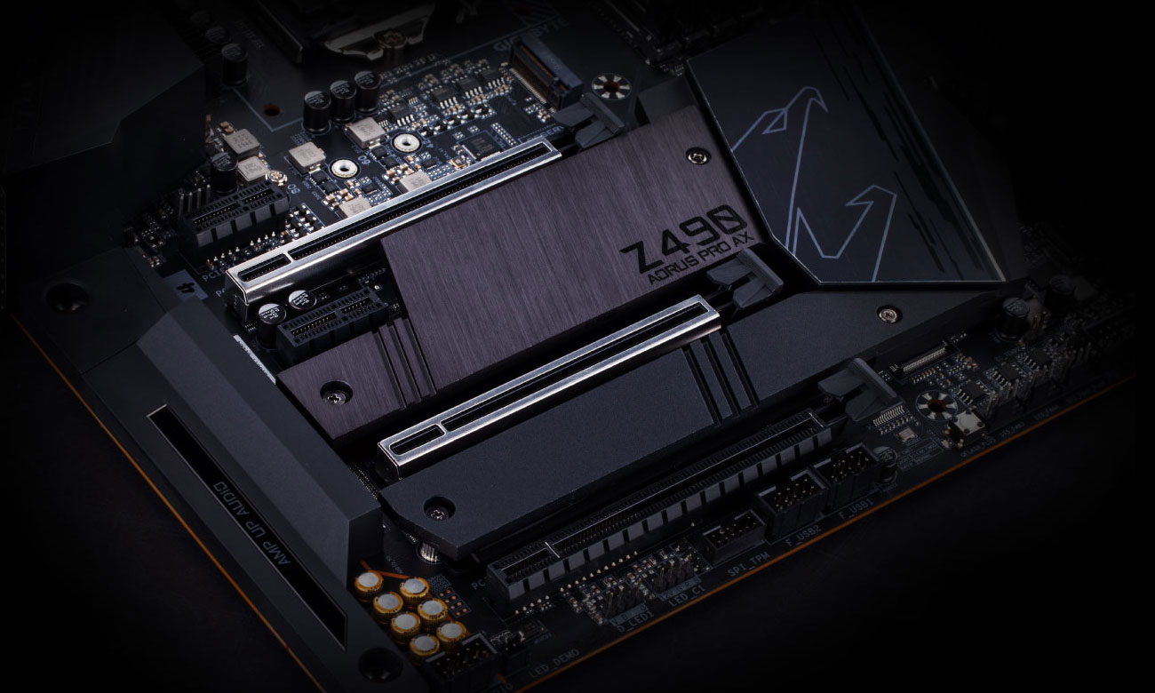 Gigabyte Z490 AORUS PRO AX - Złącza M.2