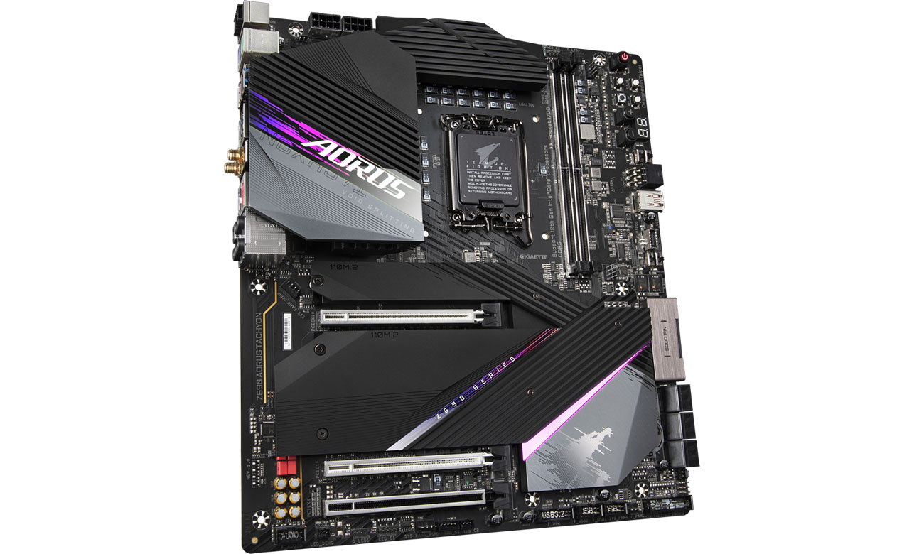 Gigabyte Z690 AORUS TACHYON DDR5