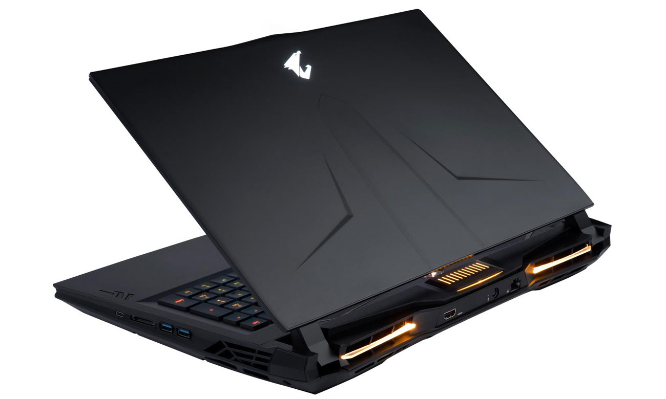 Gigabyte AORUS 17X obudowa