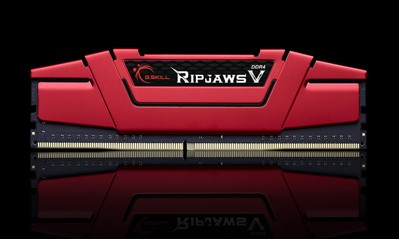 32GB 3000MHz Ripjaws V Red CL15 (4x8192)