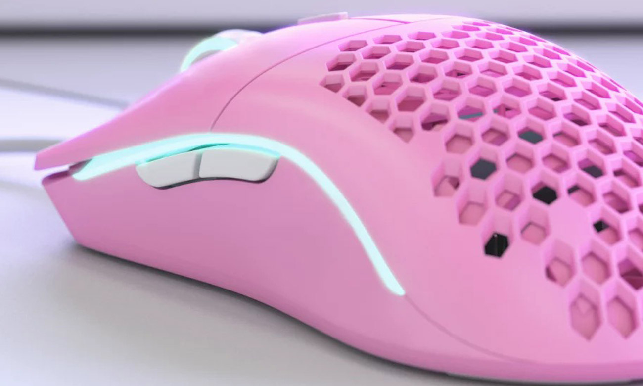 Mysz dla graczy Glorious PC Gaming Race Model O- Pink - Widok od góry pod kątem