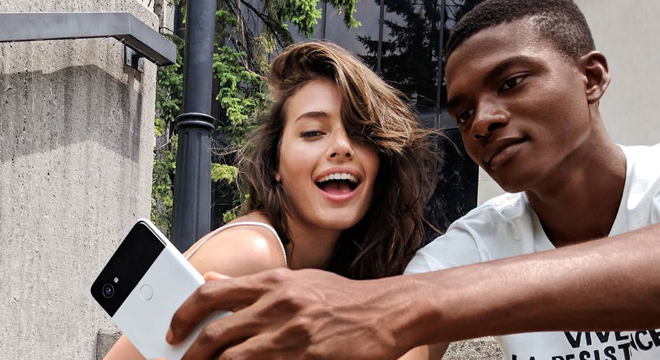 Google Pixel 2 XL kamera selfie 8 Mpix panorama AR