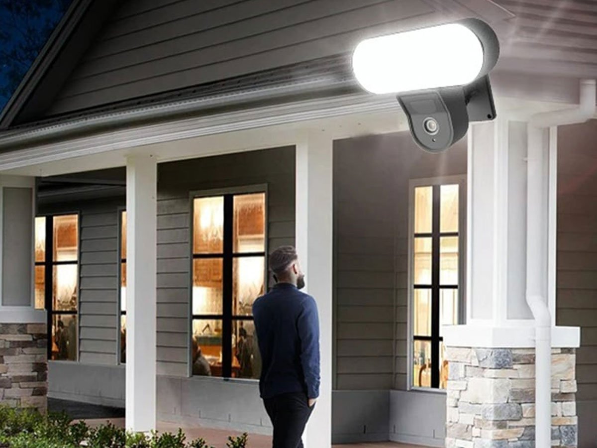 Gosund Inteligentna kamera zewnętrzna WiFi z reflektorem IPC3, IP65