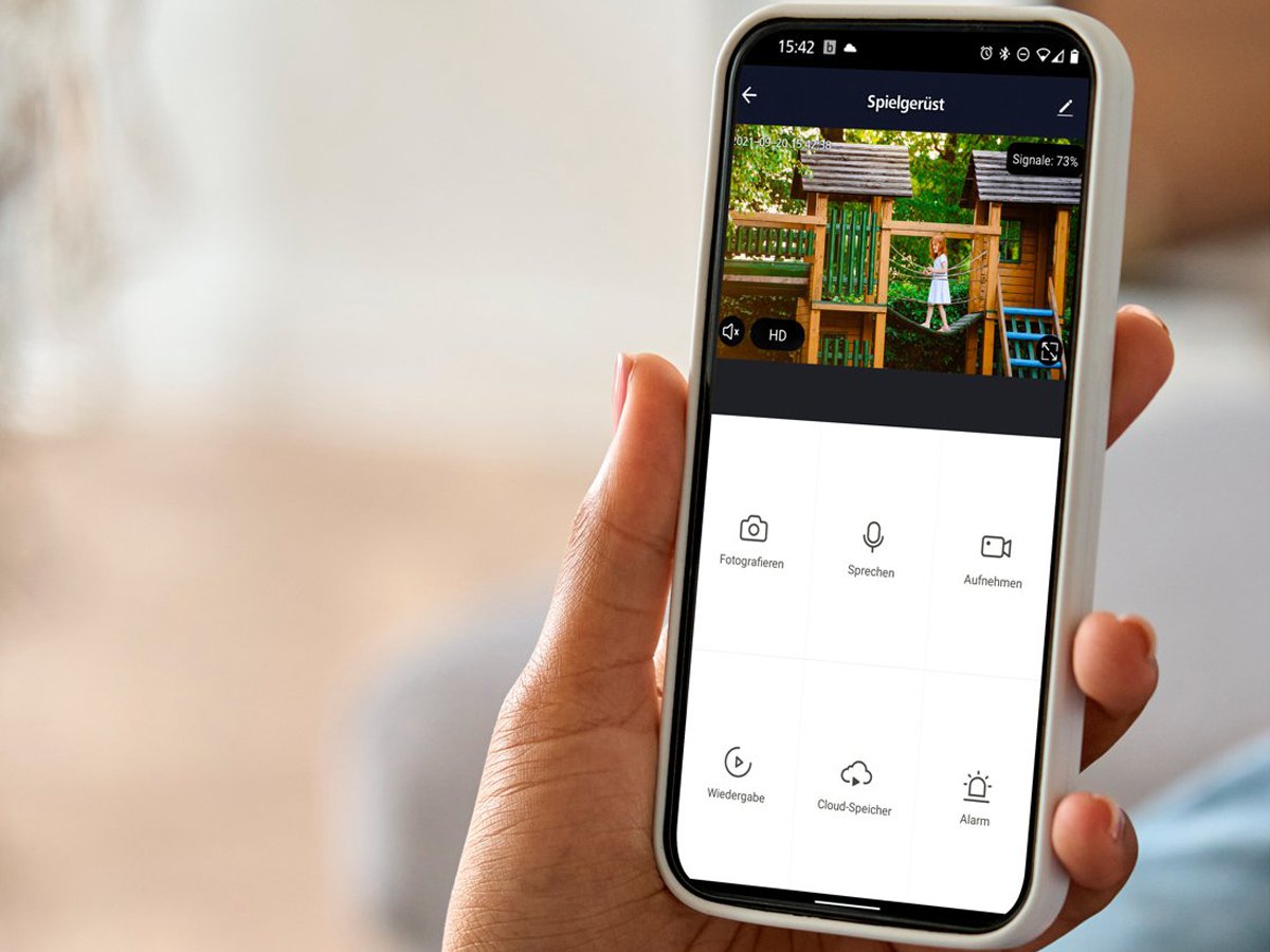 Kamera zewnętrzna z baterią Hama Wi-Fi Solar FullHD - Dwukierunkowa komunikacja i sterowanie głosem