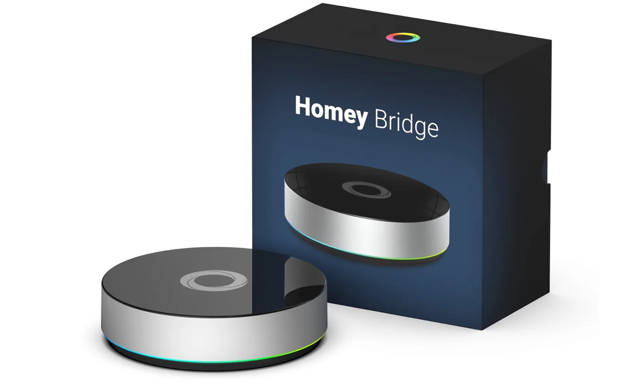 Centrala inteligentnego domu Homey Bridge - Widok od przodu wraz z opakowaniem