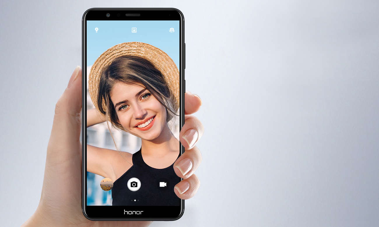 Honor 7X selfie kamera 8 mpix
