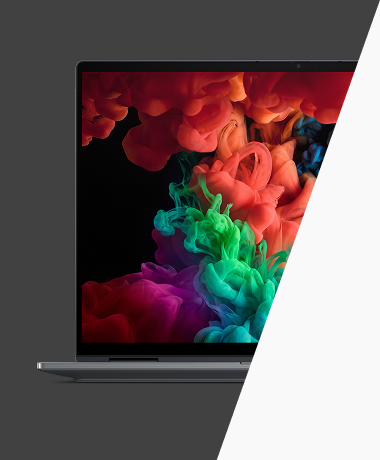 Ekran laptopa HP OmniBook Ultra wyświetlający wielobarwną, dymną grafikę na ciemnym tle.